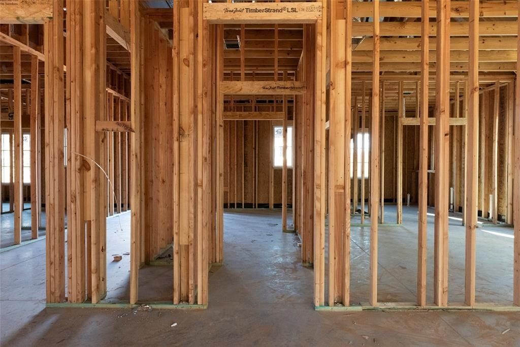 3424 Sardinia Way. Edmond, OK 73034