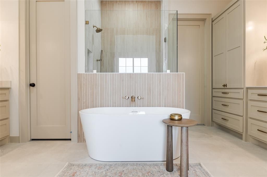 11900 Setenta Grove Circle. Oklahoma City, OK 73150