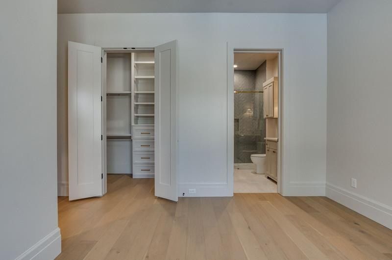 12224 Ne Grand Cedar Manor. Oklahoma City, OK 73131