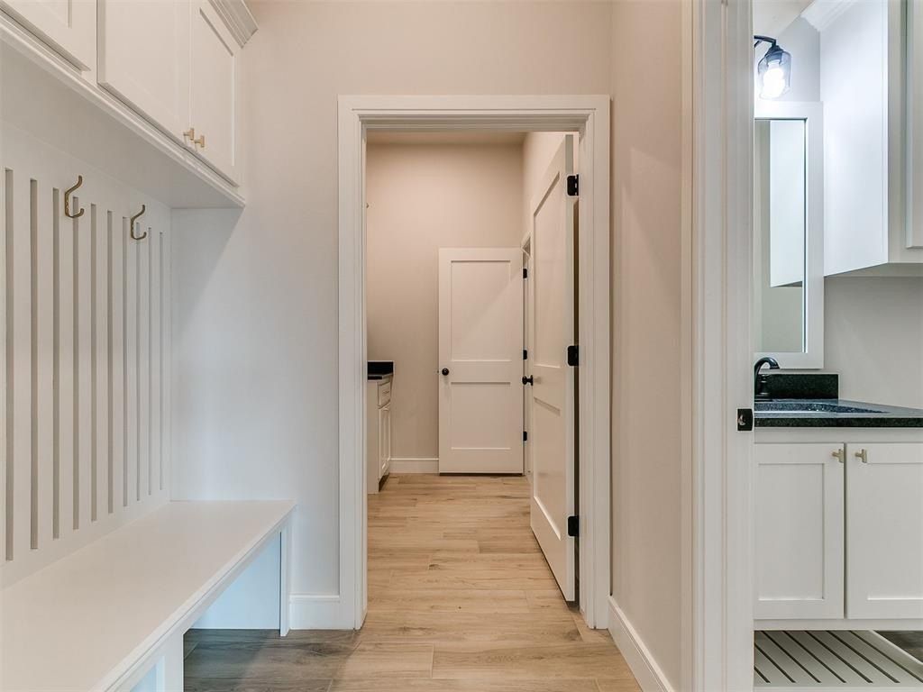 Courtlyn Avenue. Tuttle, OK 73089