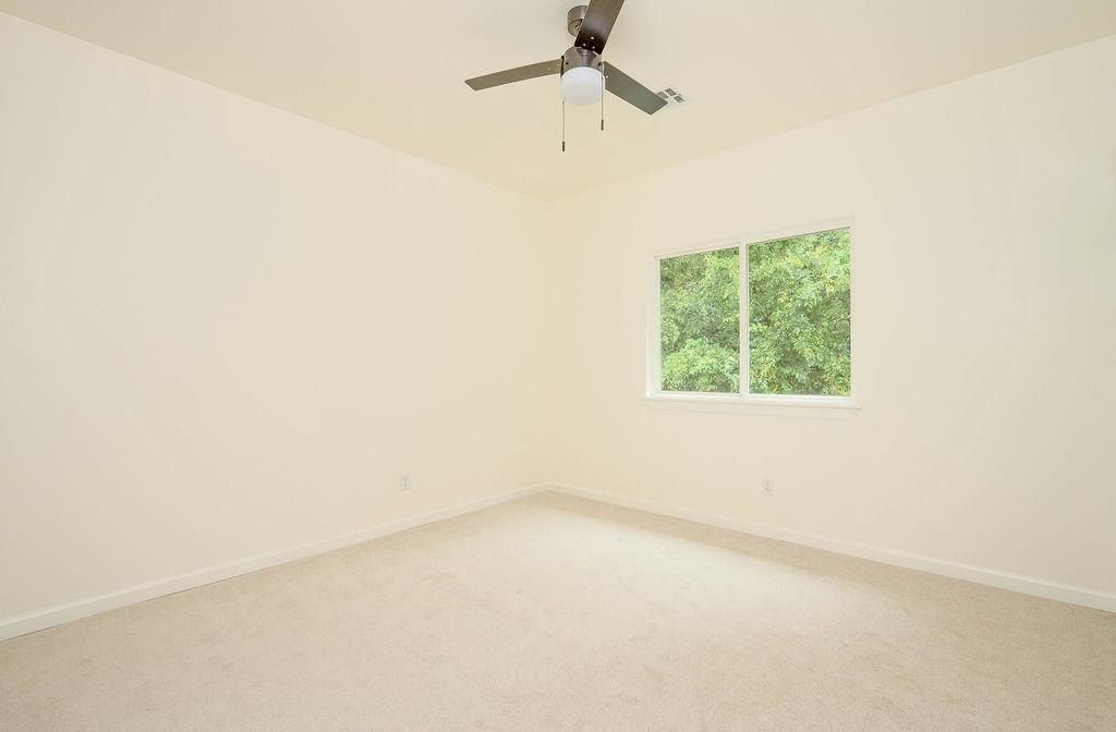 9717 Ne 10Th Street. Midwest City, OK 73130