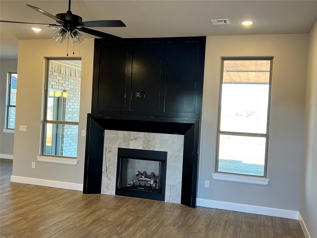 1922 Valley Ranch Road. Blanchard, OK 73010