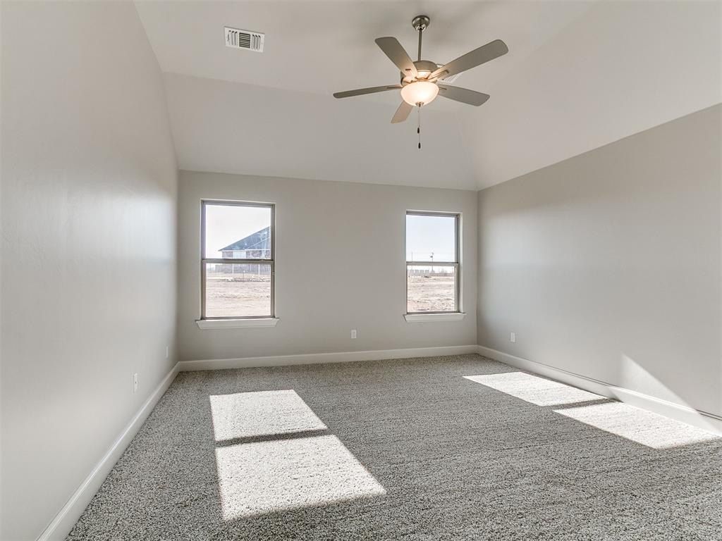 4180 Overlook Pass. Edmond, OK 73025