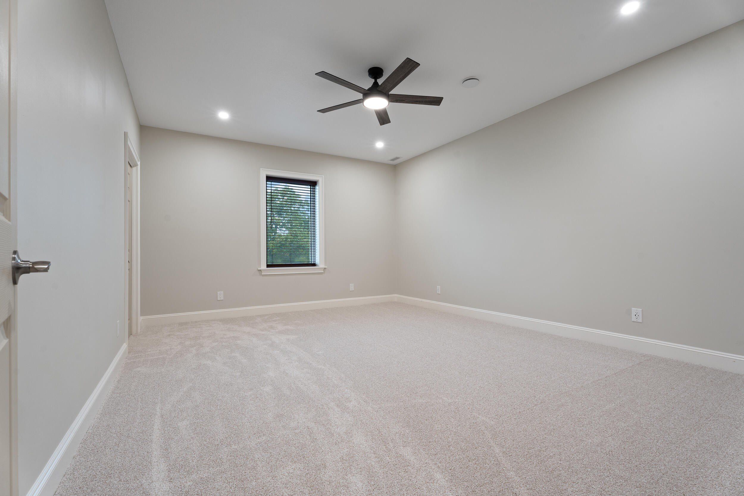 33787 S 650 Road. Jay, OK 74346