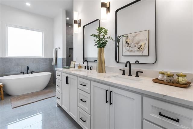 11125 S 217Th East Avenue. Broken Arrow, OK 74014