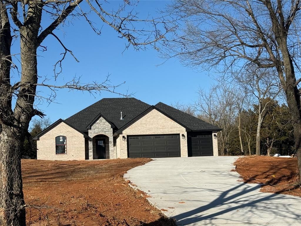 2416 County Road 1240. Blanchard, OK 73010