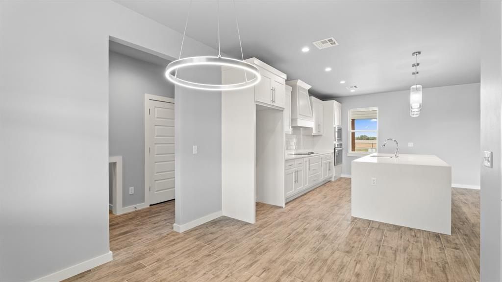 12624 E Hefner Road. Jones, OK 73049