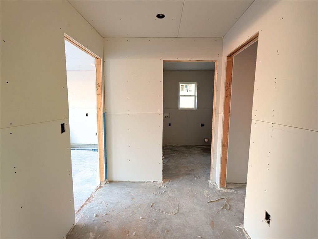 2205 Winter Ridge Road. Blanchard, OK 73010