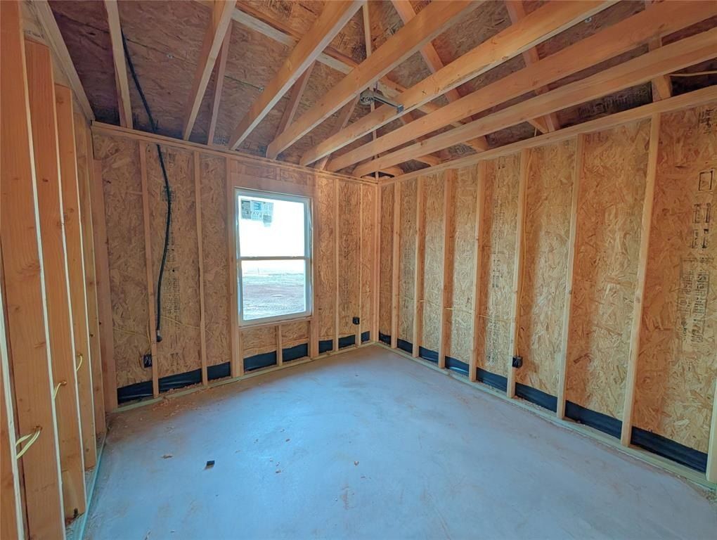 2204 Winter Ridge Road. Blanchard, OK 73010