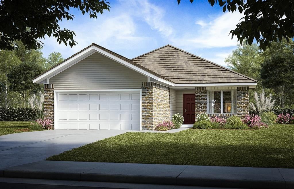 940 S Bear Lane. Mustang, OK 73064