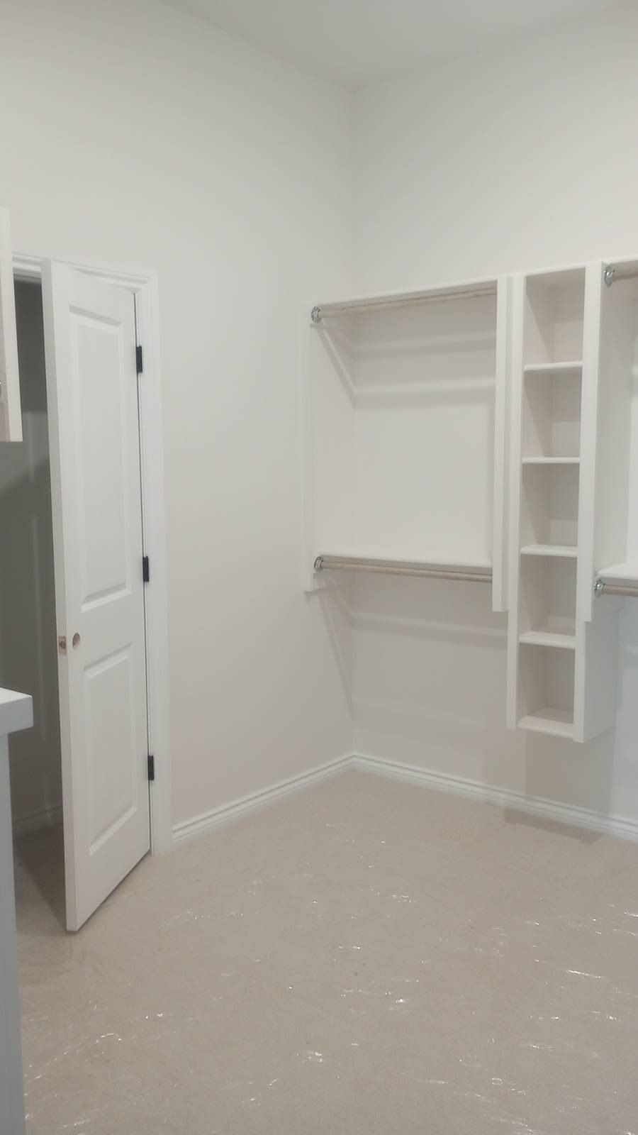 19325 South Country Drive. Edmond, OK 73012