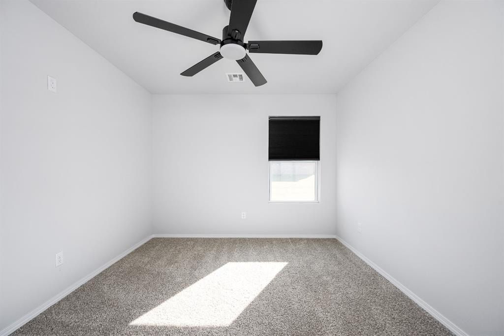 13411 Huckleberry Lane. McLoud, OK 74851