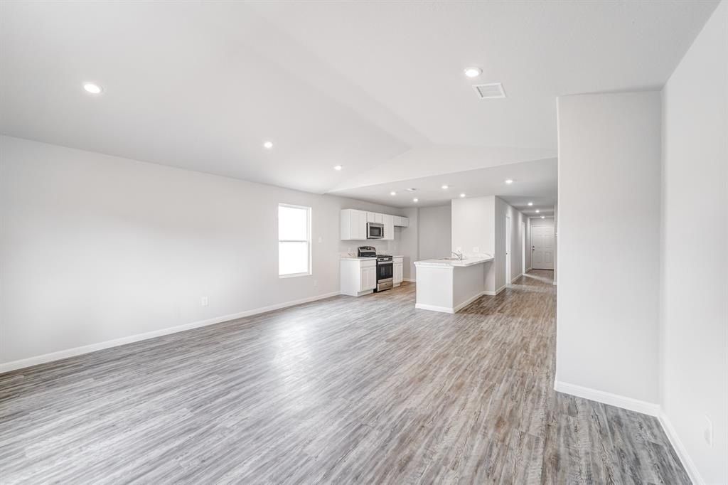 1105 Cypress Court. Shawnee, OK 74804