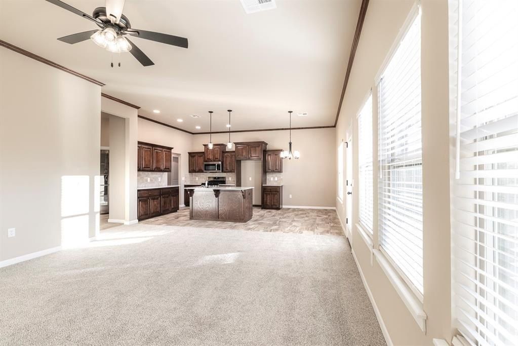 4524 Adobe Court. Yukon, OK 73099