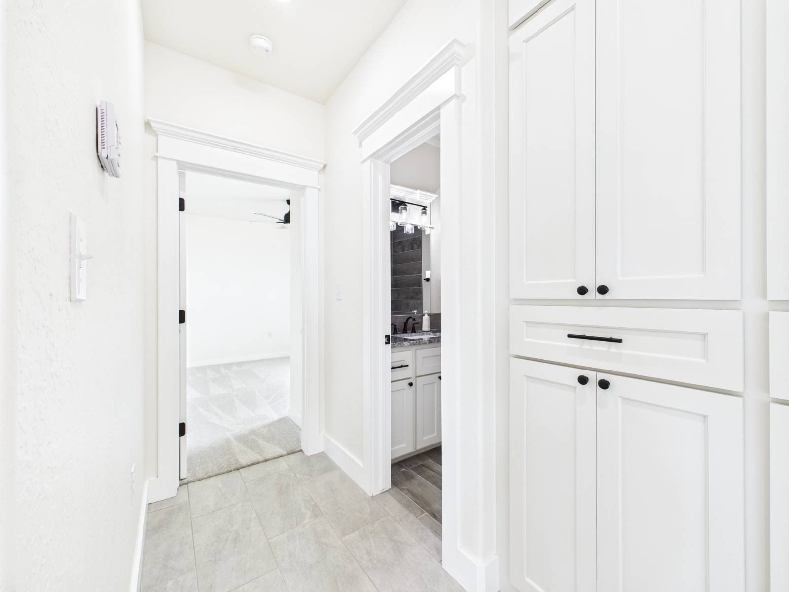 4255 Peak Lane. Elgin, OK 73538