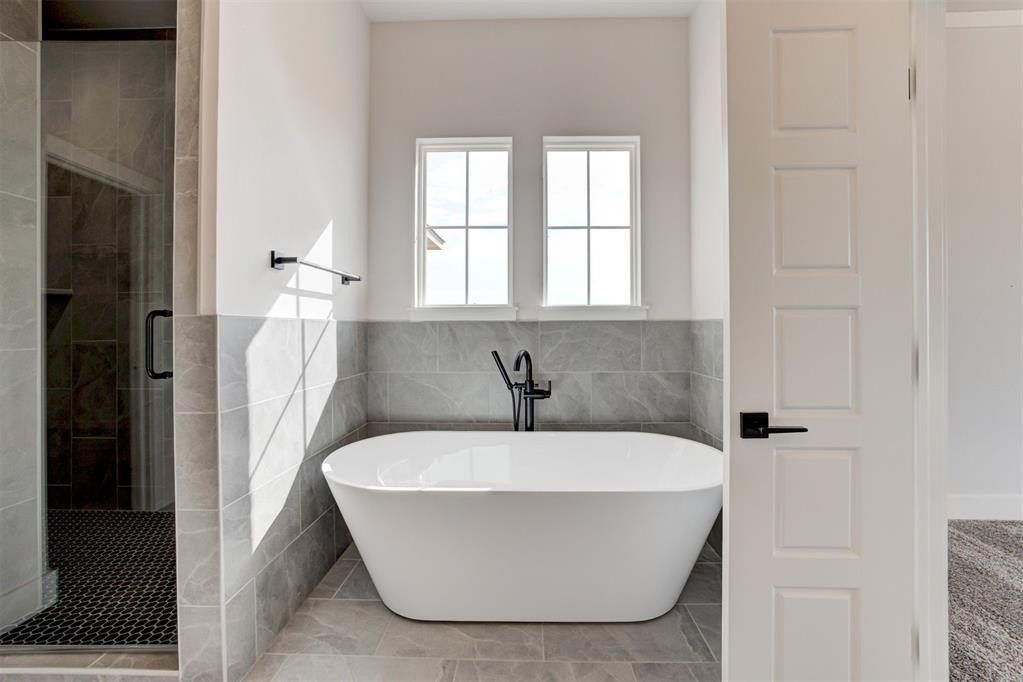 4163 Hawthorne Street. Piedmont, OK 73078