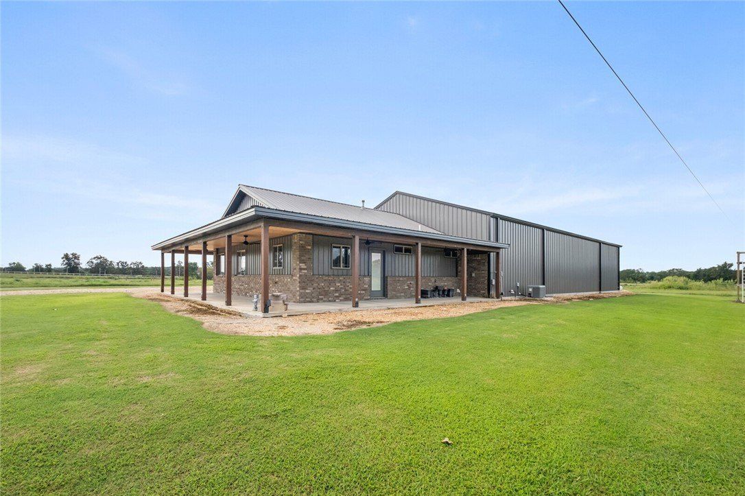 887 Colcord Keithly Road. Colcord, OK 74338