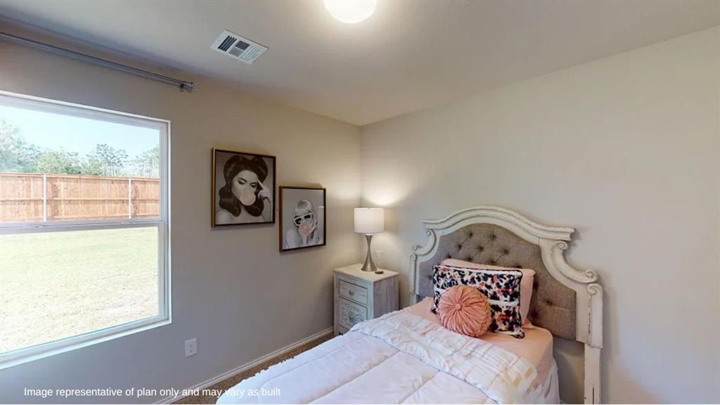 609 Hillsboro Drive. Noble, OK 73068