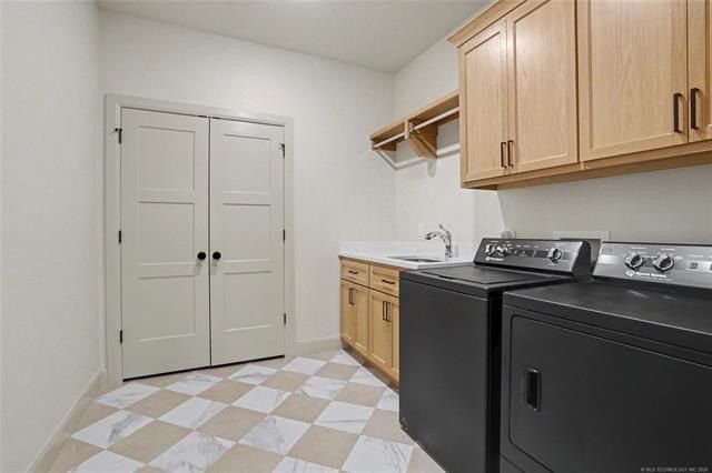 16014 N Memorial Drive. Collinsville, OK 74021