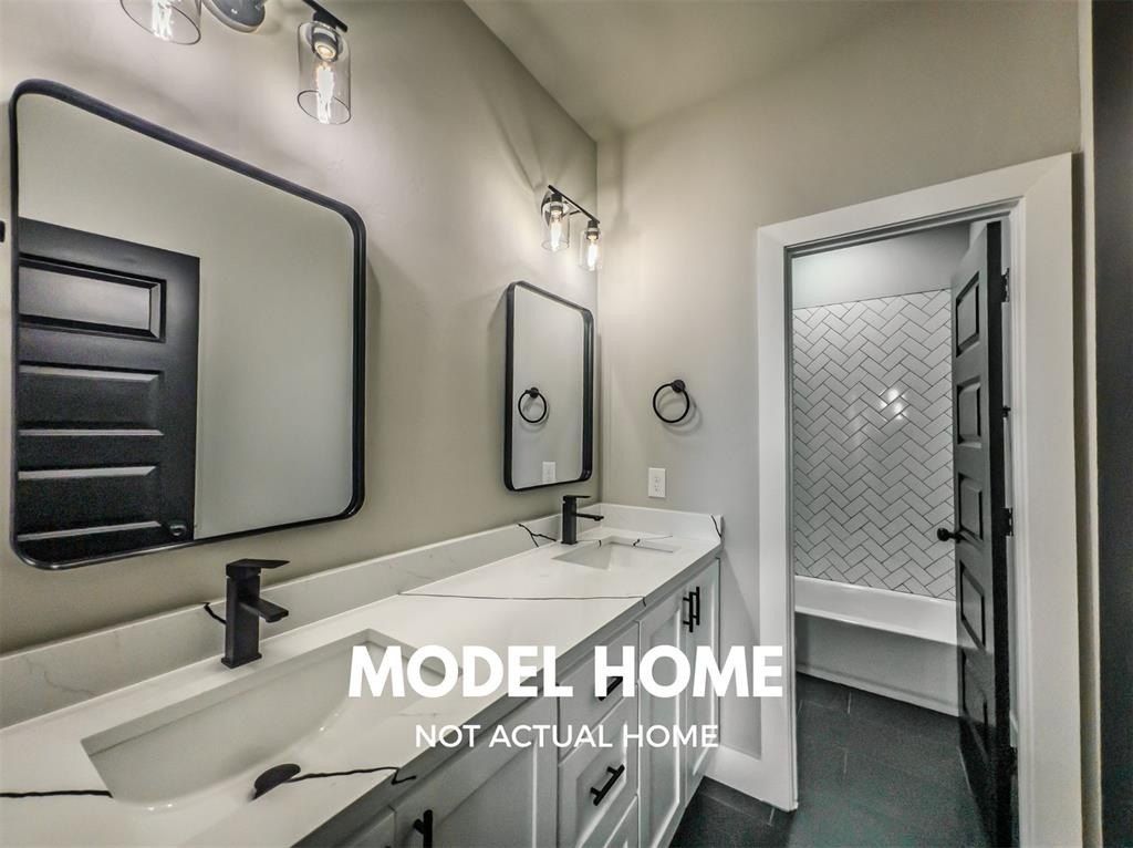 1160 Wolf Creek Drive. Blanchard, OK 73010