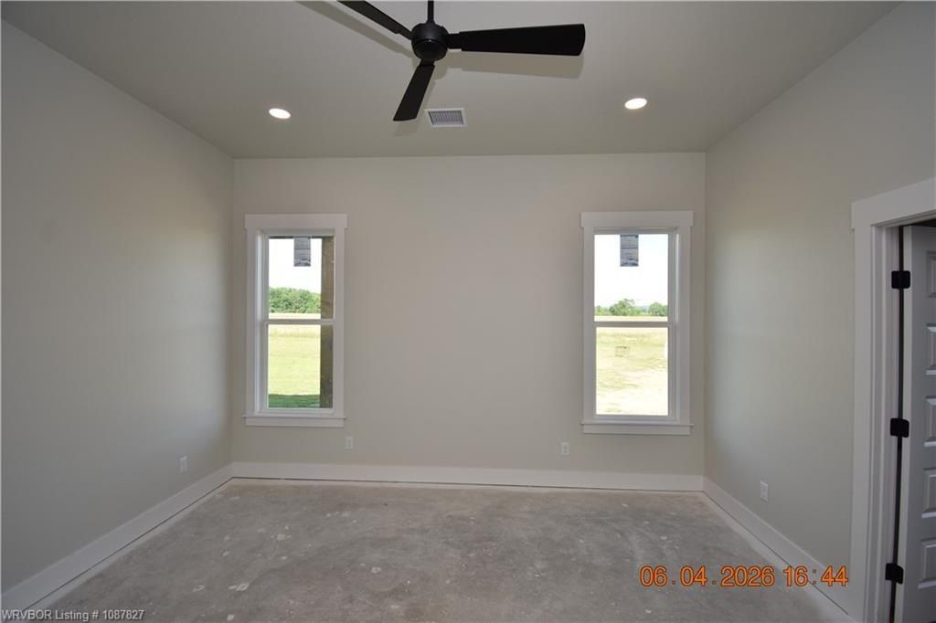 2032 Prairie Fire Dr. Sallisaw, OK 74955
