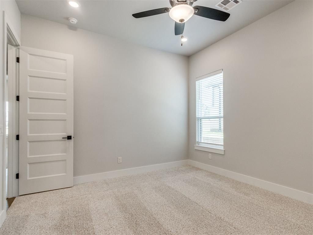 2218 Winter Creek Boulevard. Blanchard, OK 73010