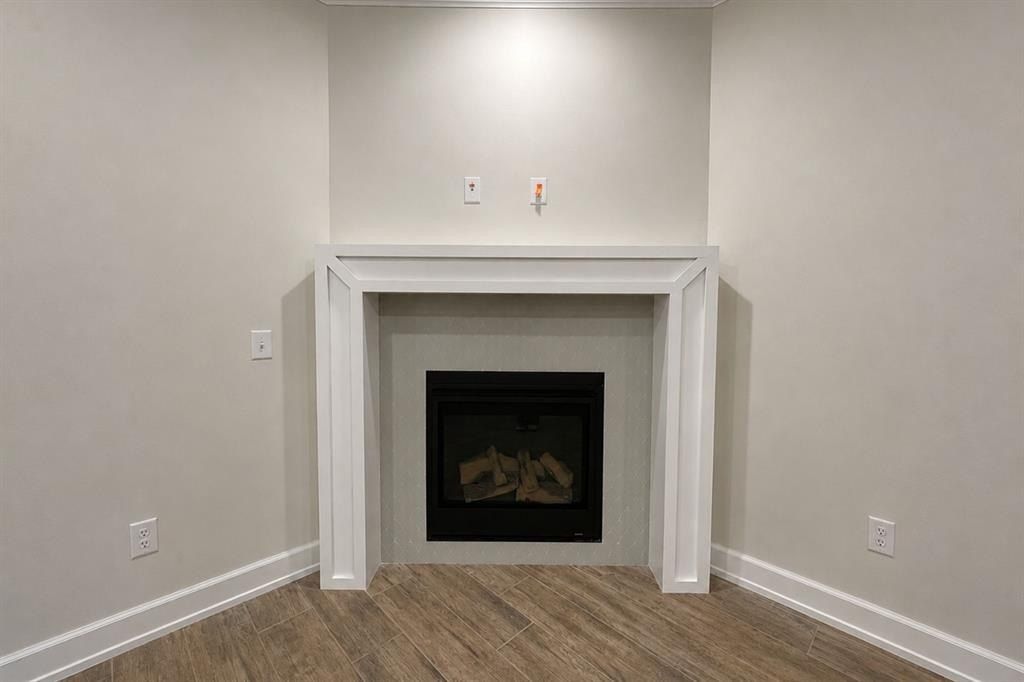 4840 Sundowner Lane. Edmond, OK 73034