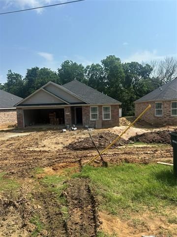 412 W Curtis Avenue. Calera, OK 74730