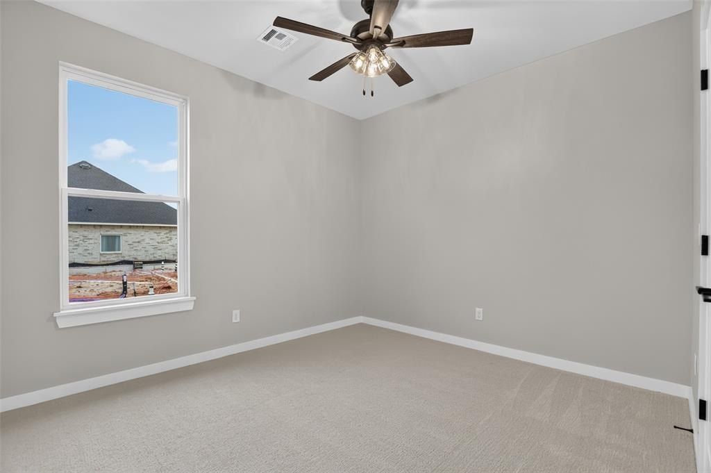 10433 Sw 51St Street. Mustang, OK 73064