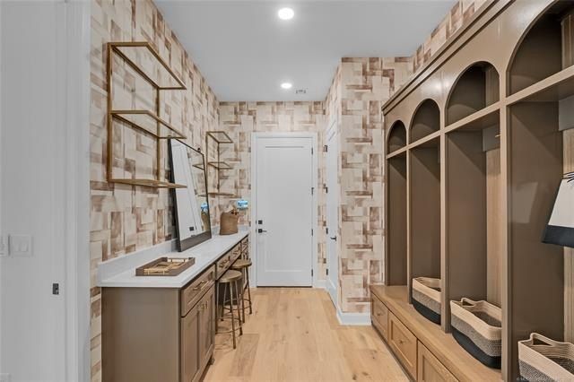 17878 E Falcon Pass. Owasso, OK 74055