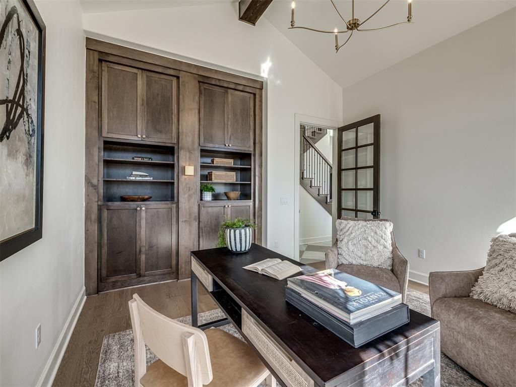 9401 Far Hills Court. Arcadia, OK 73007