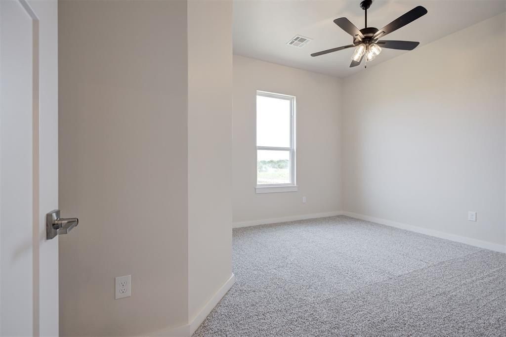 1026 Maverick Pass. Piedmont, OK 73078