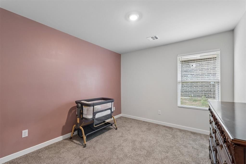 9049 Nw 149Th Street. Yukon, OK 73099