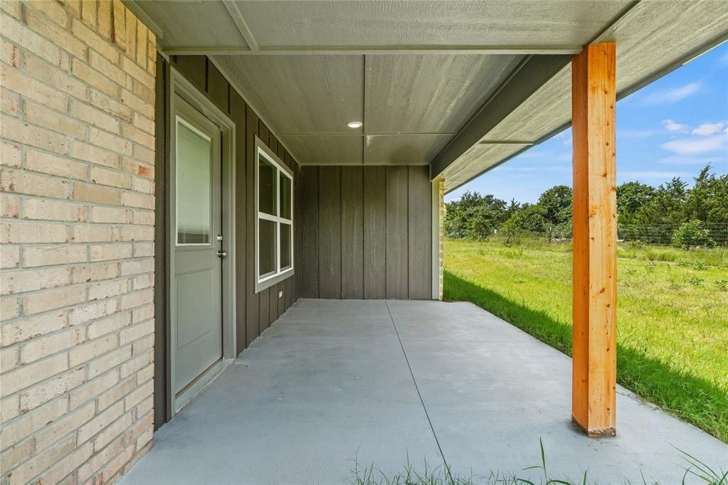 4680 Lincoln Landing. Harrah, OK 73045
