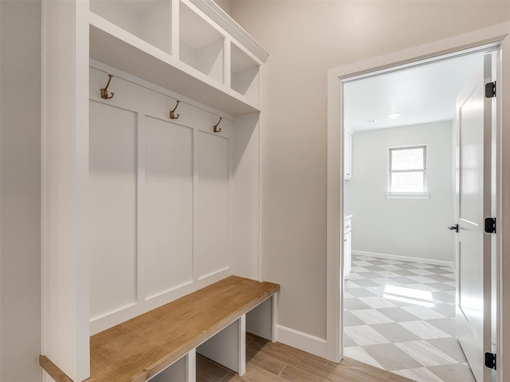 10433 Sw 50Th Street. Mustang, OK 73064