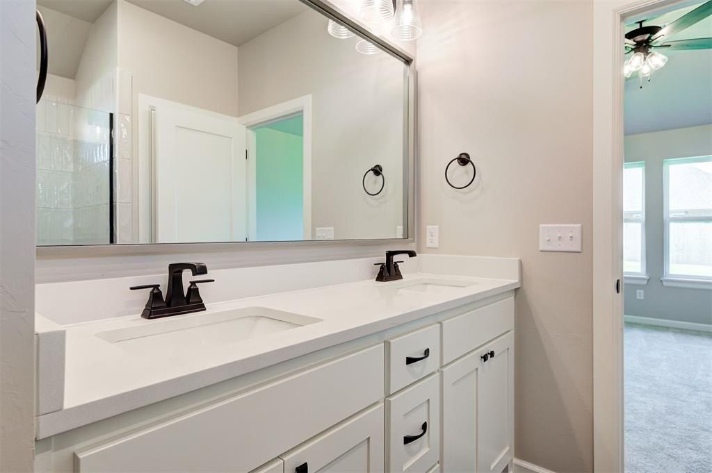 4800 Sand Lily Lane. Edmond, OK 73034
