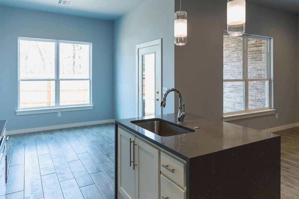 512 Remington Avenue. Jones, OK 73049