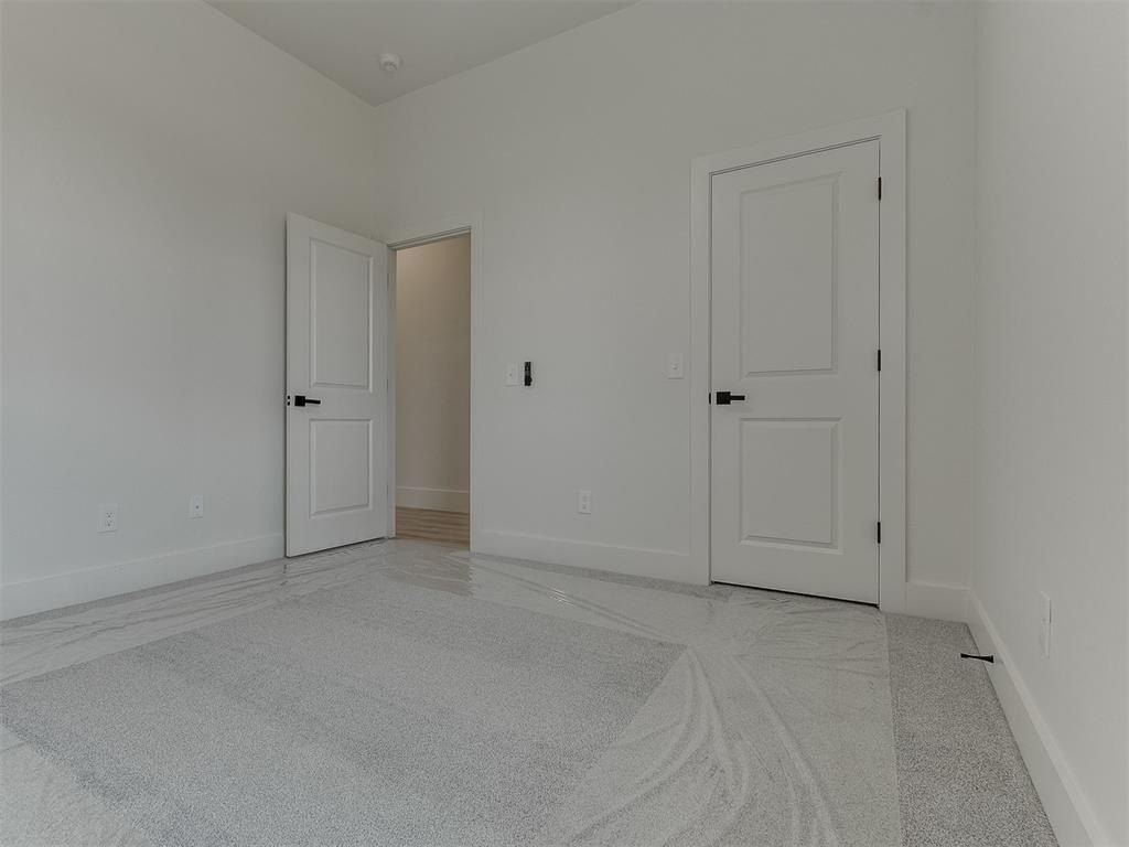 2901 Deer Run Trail. Guthrie, OK 73044