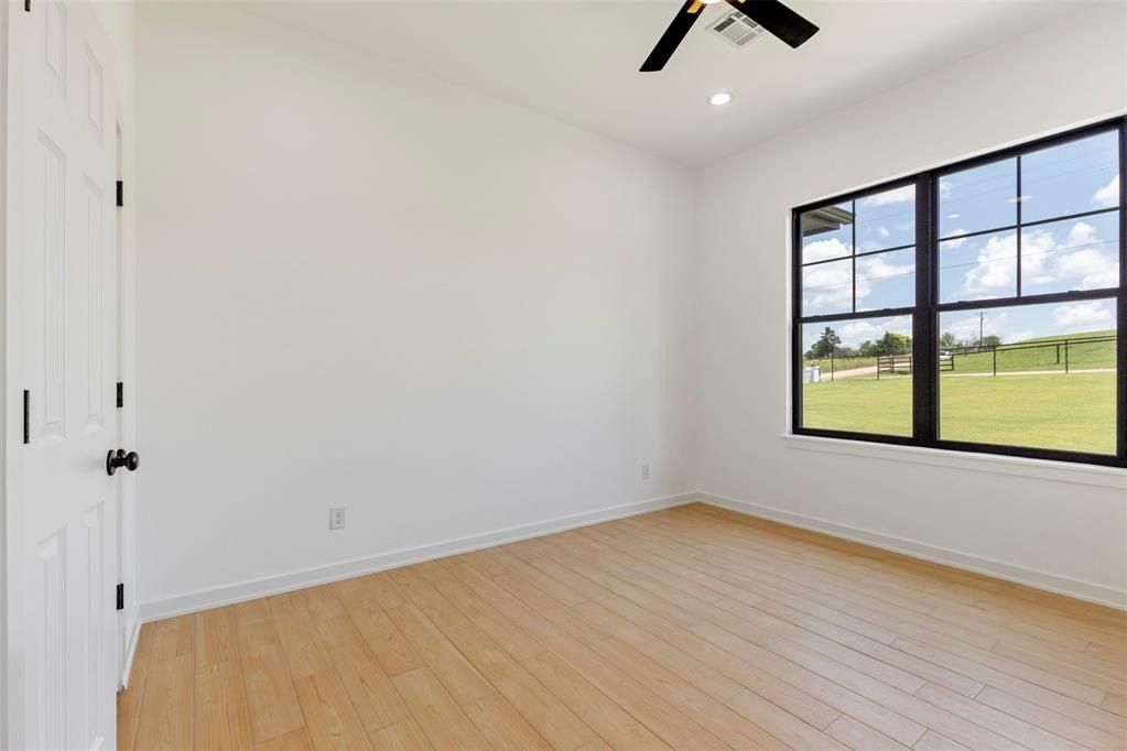 2884 Springridge Road. Guthrie, OK 73044