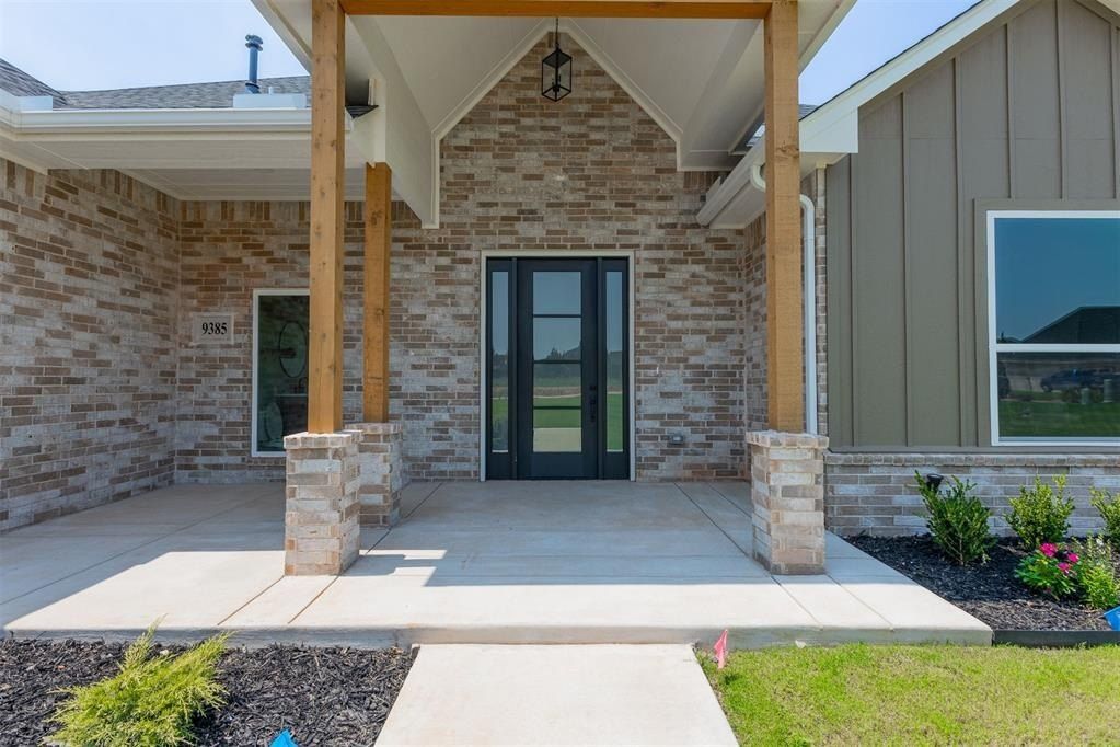 9385 Eliana Drive. Guthrie, OK 73044