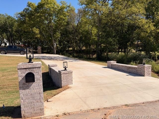 29513 E 106Th Street. Coweta, OK 74429