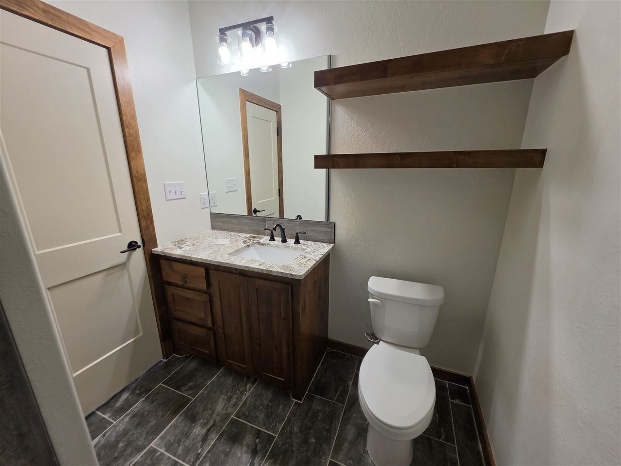 4119 Peak Ln. Elgin, OK 73538