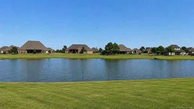 5870 E 139Th Street N. Collinsville, OK 74021