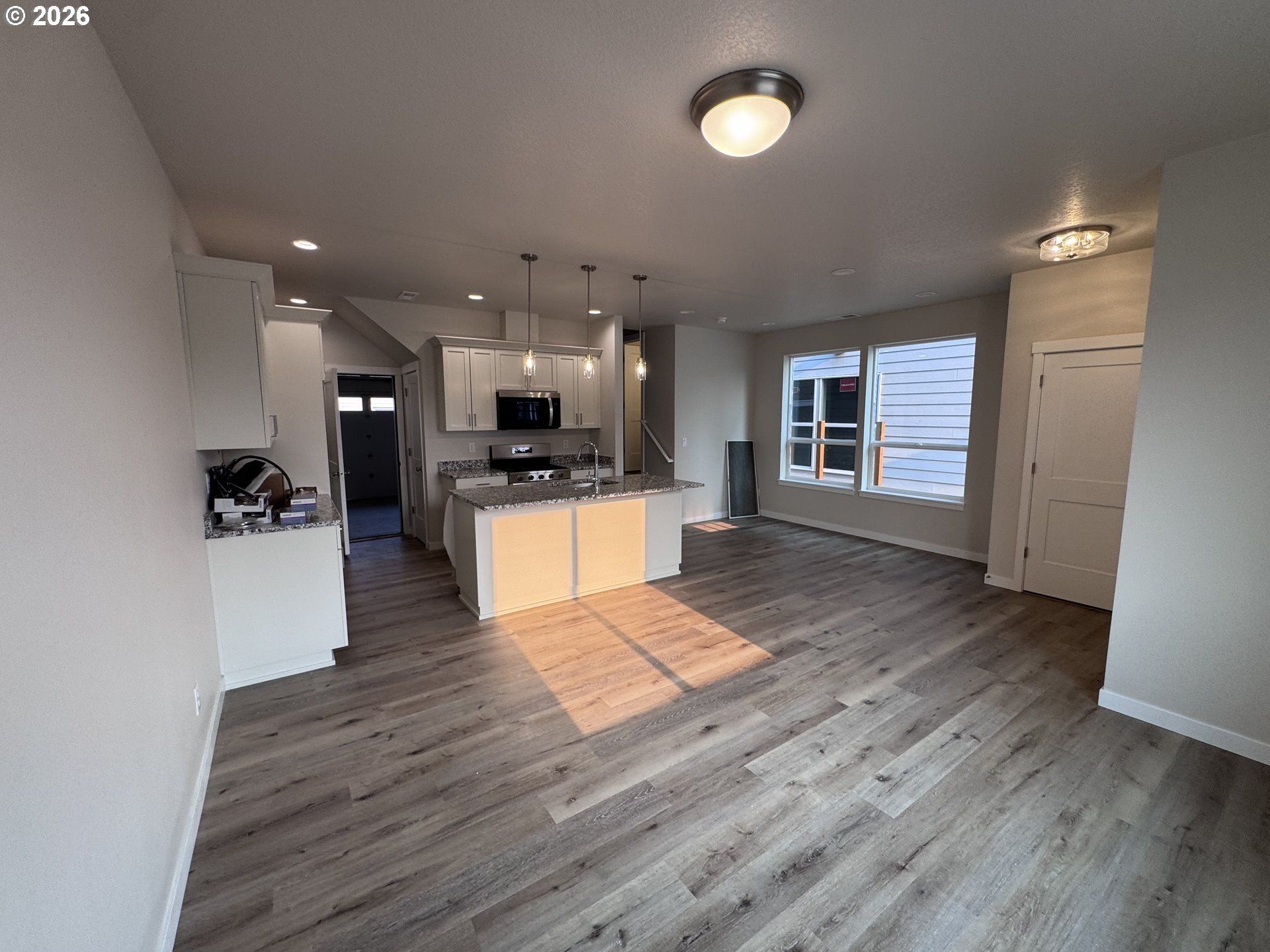 366 Se Shetterly Dr. Dallas, OR 97338