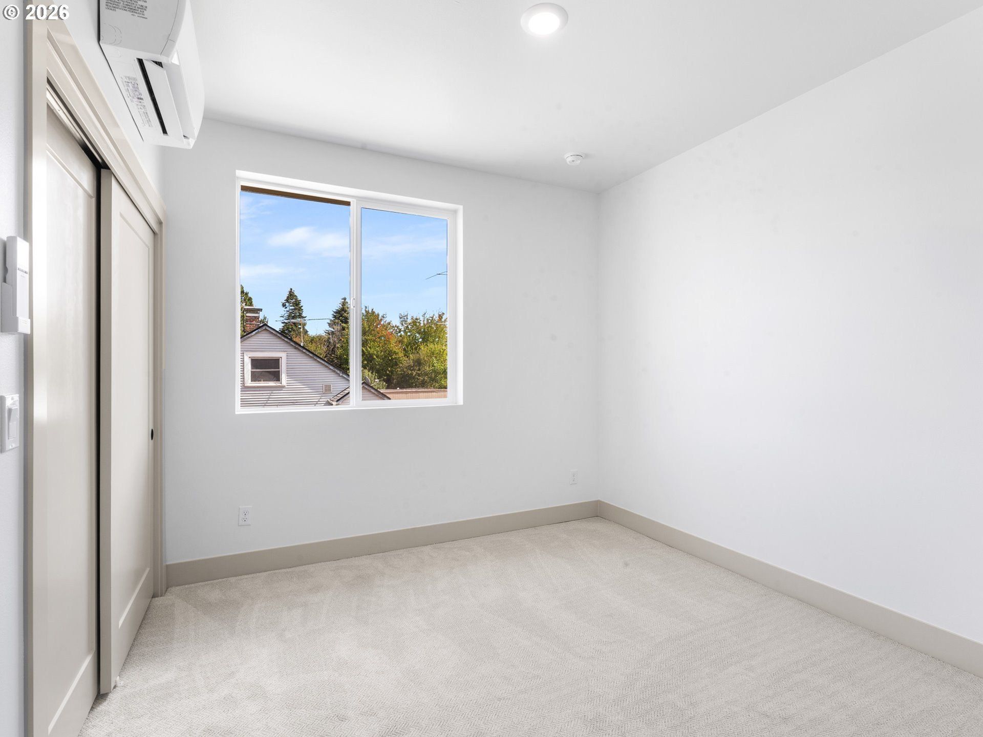 7692 N Montana Ave. Lake Oswego, OR 97035