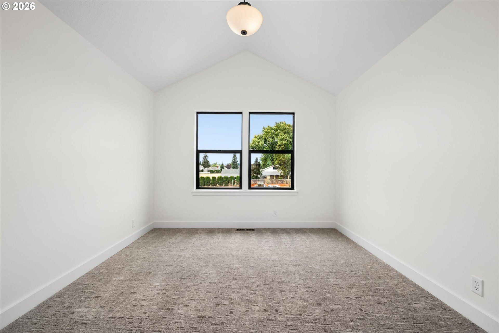 89 Churchview Dr. Eugene, OR 97408