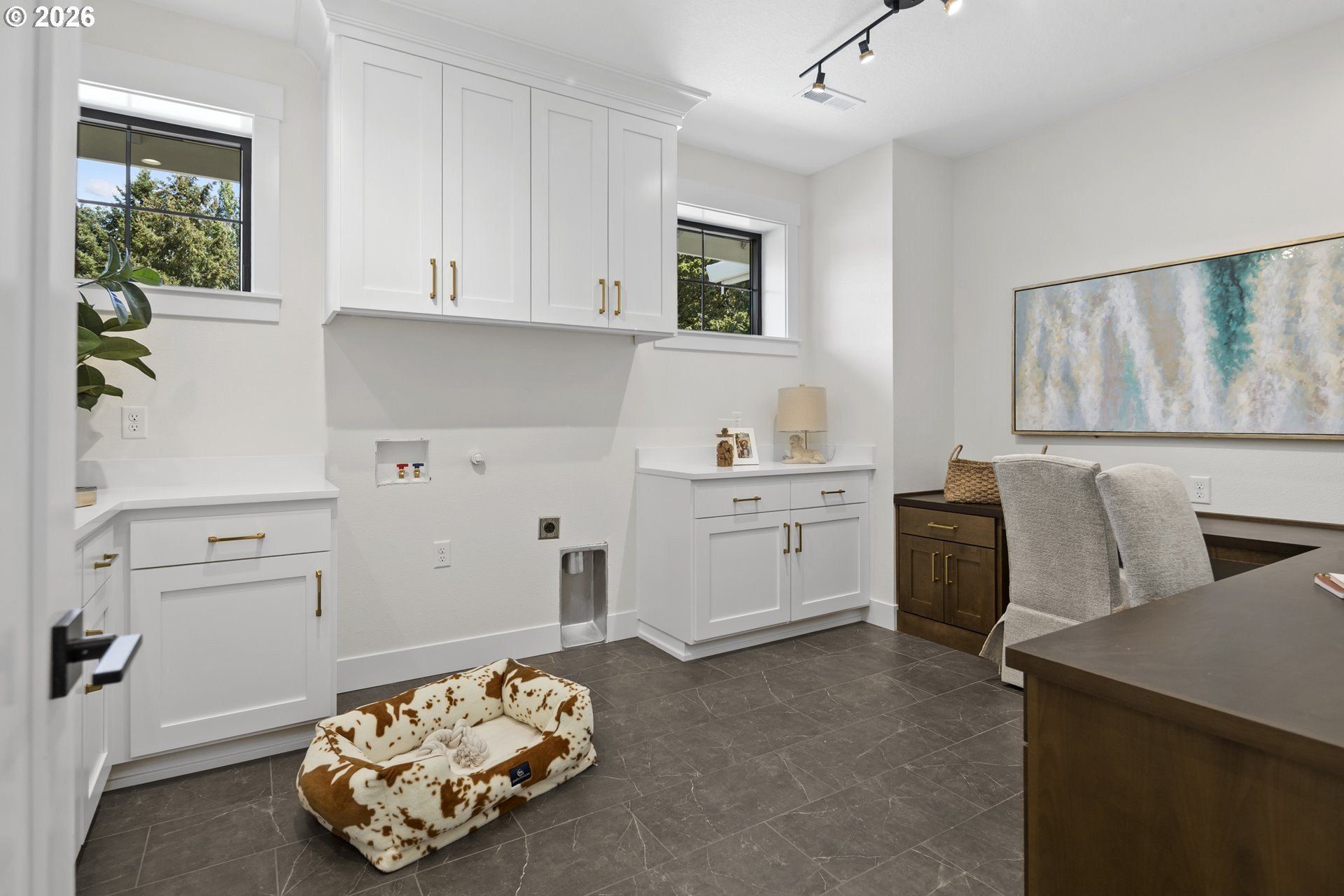 22890 Weatherhill Rd. West Linn, OR 97068
