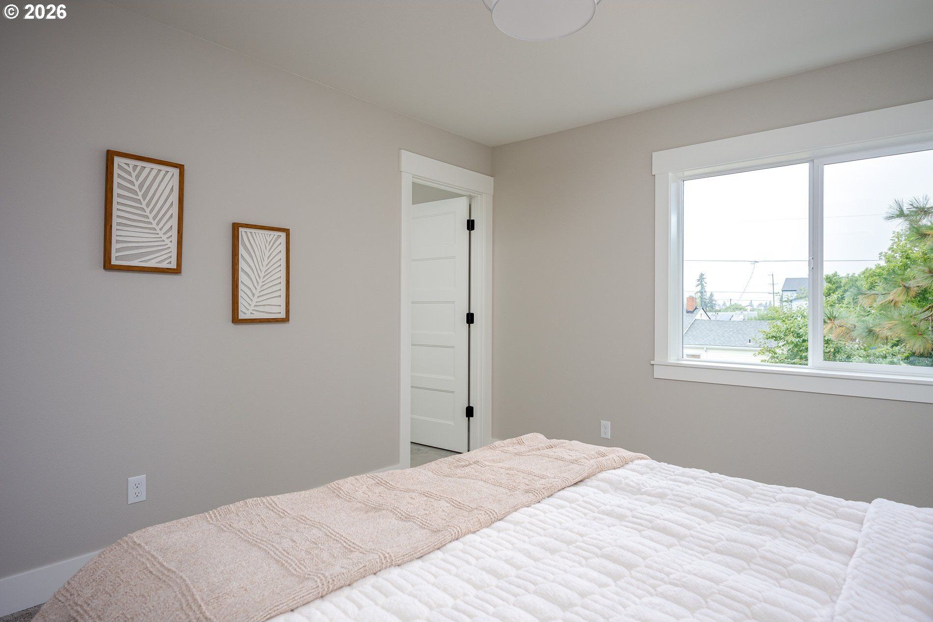 1128 Ne 84Th Ave. Portland, OR 97220