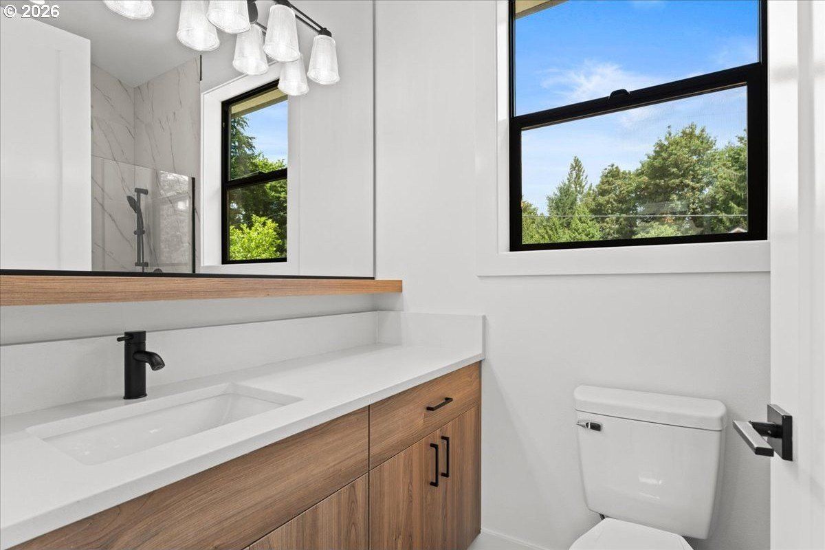 310 G Ave. Lake Oswego, OR 97034