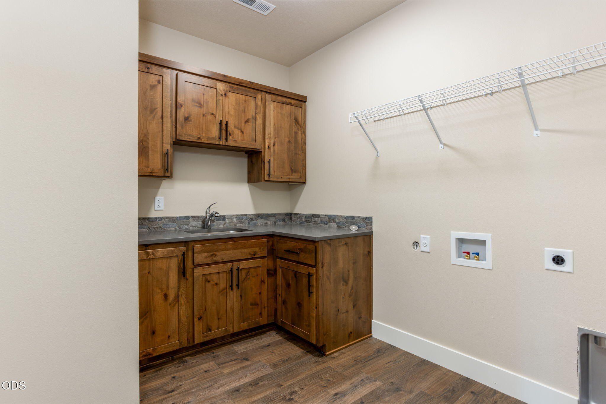 3877 Sw Antelope Way Lot 51. Redmond, OR 97756